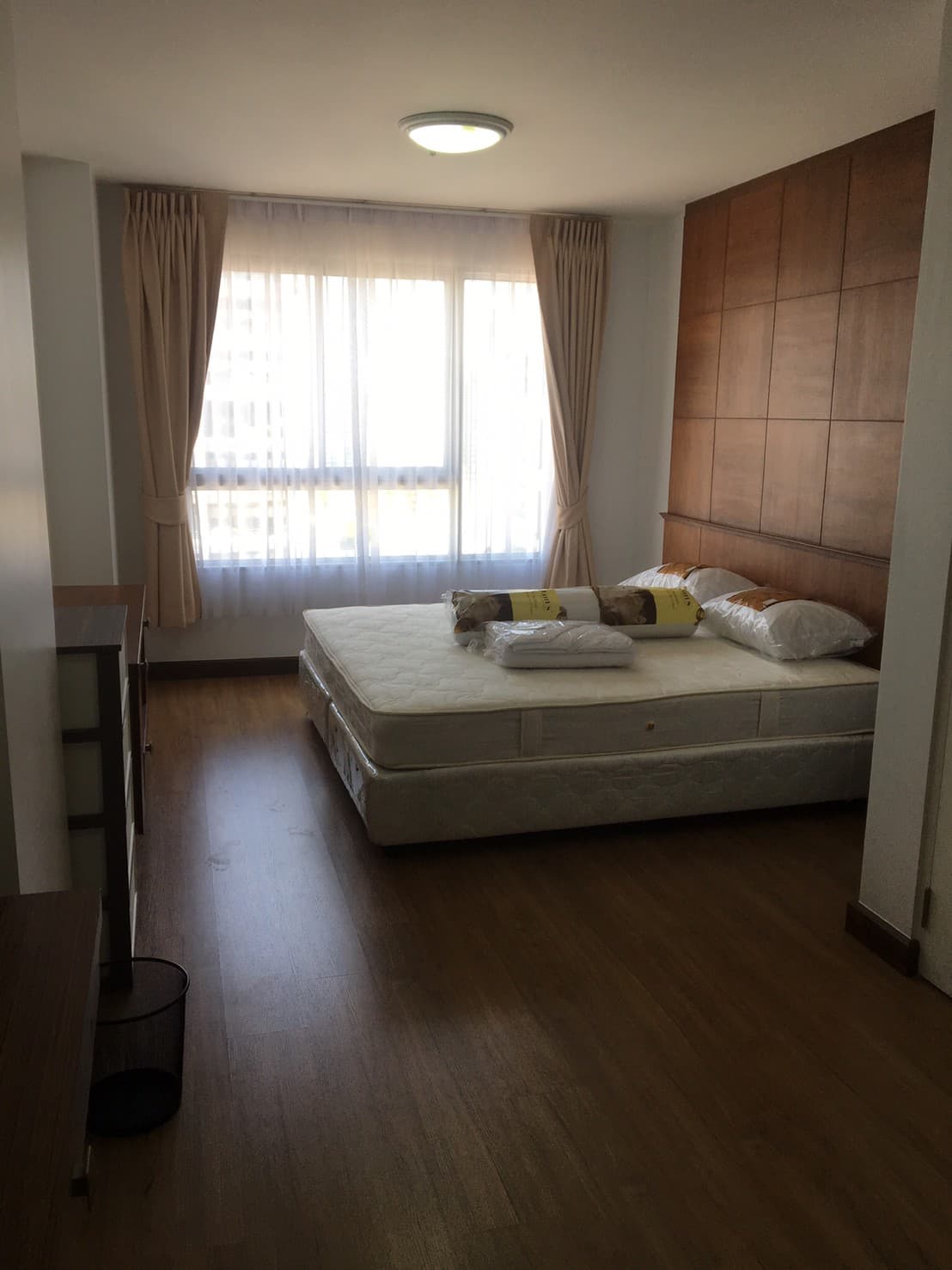 11314 – 201_bedroom.jpg