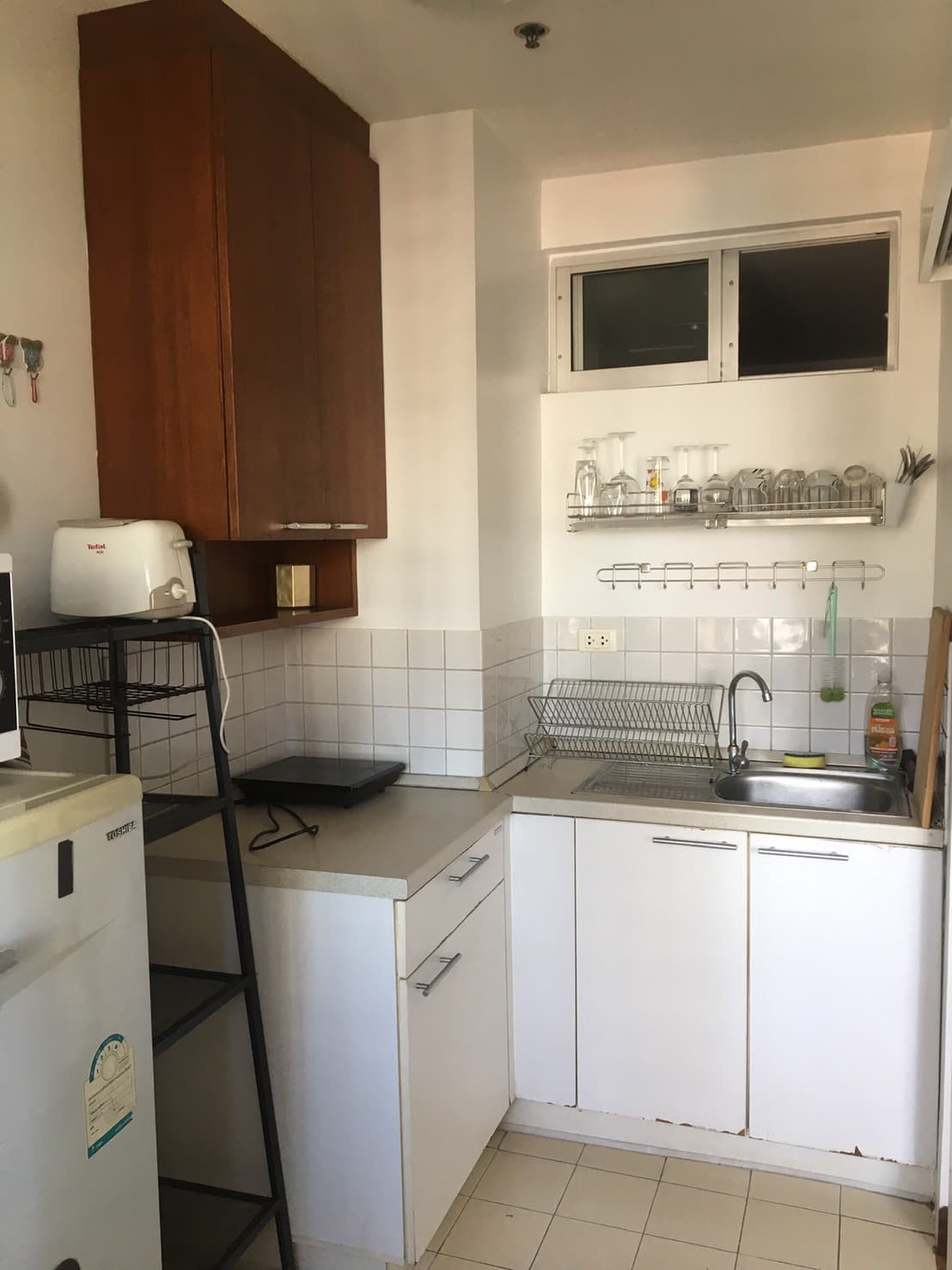 11314 – 401_kitchen.jpg