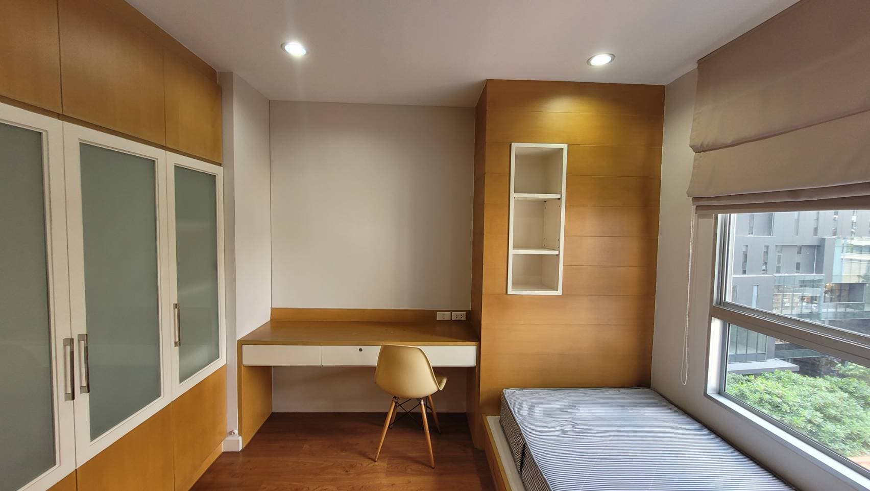 11320 – 703_other.jpg