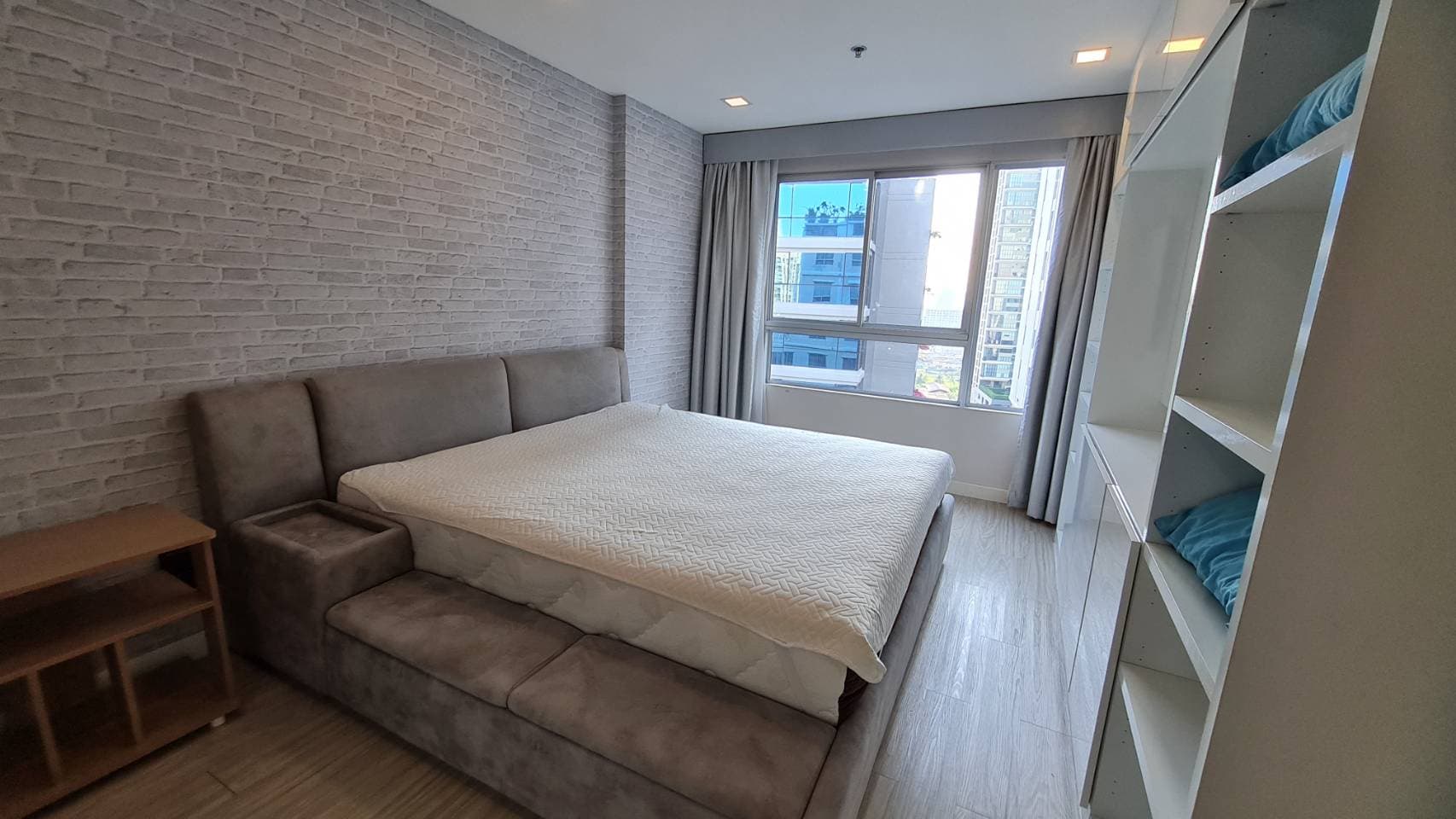 Condo one x Sukhumvit 26